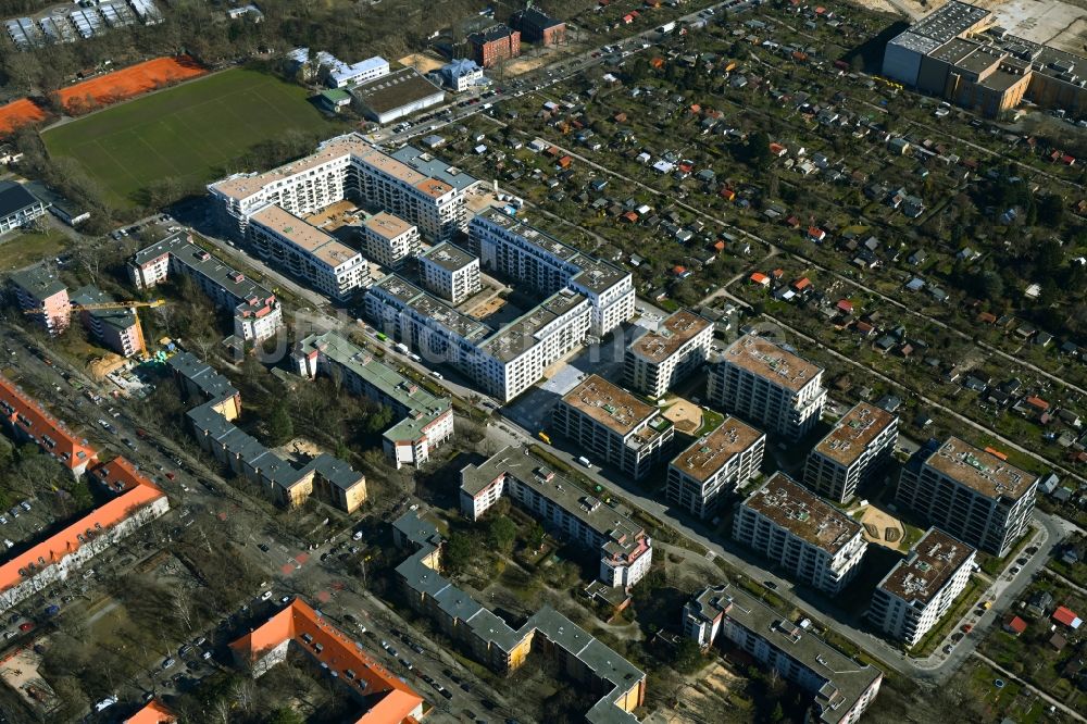 Luftbild Berlin - Baustelle zum Neubau einer Mehrfamilienhaus-Wohnanlage Maximilians Quartier in Berlin, Deutschland