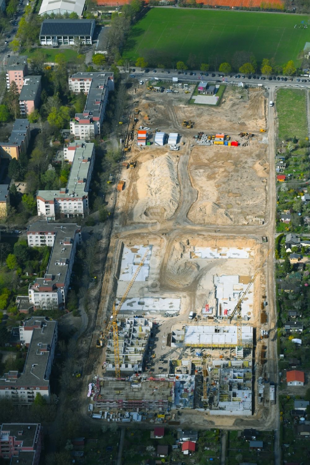 Luftbild Berlin - Baustelle zum Neubau einer Mehrfamilienhaus-Wohnanlage Maximilians Quartier an der Forckenbeckstraße im Ortsteil Wilmersdorf - Schmargendorf in Berlin, Deutschland