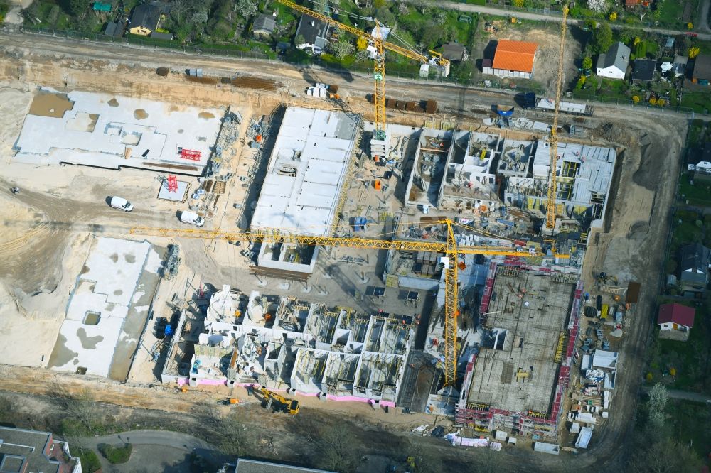 Berlin aus der Vogelperspektive: Baustelle zum Neubau einer Mehrfamilienhaus-Wohnanlage Maximilians Quartier an der Forckenbeckstraße im Ortsteil Wilmersdorf - Schmargendorf in Berlin, Deutschland