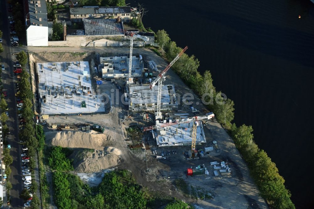 Luftaufnahme Berlin - Baustelle zum Neubau einer Mehrfamilienhaus-Wohnanlage der MBN Bau AG in Berlin