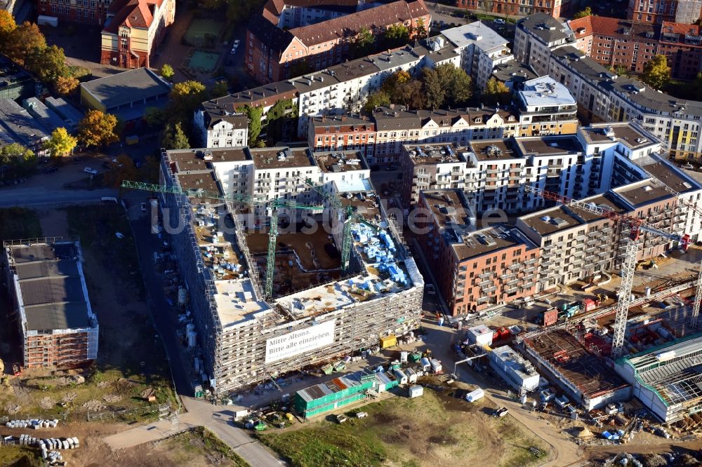 Hamburg aus der Vogelperspektive: Baustelle zum Neubau einer Mehrfamilienhaus-Wohnanlage Mitte Altona im Ortsteil Altona in Hamburg, Deutschland