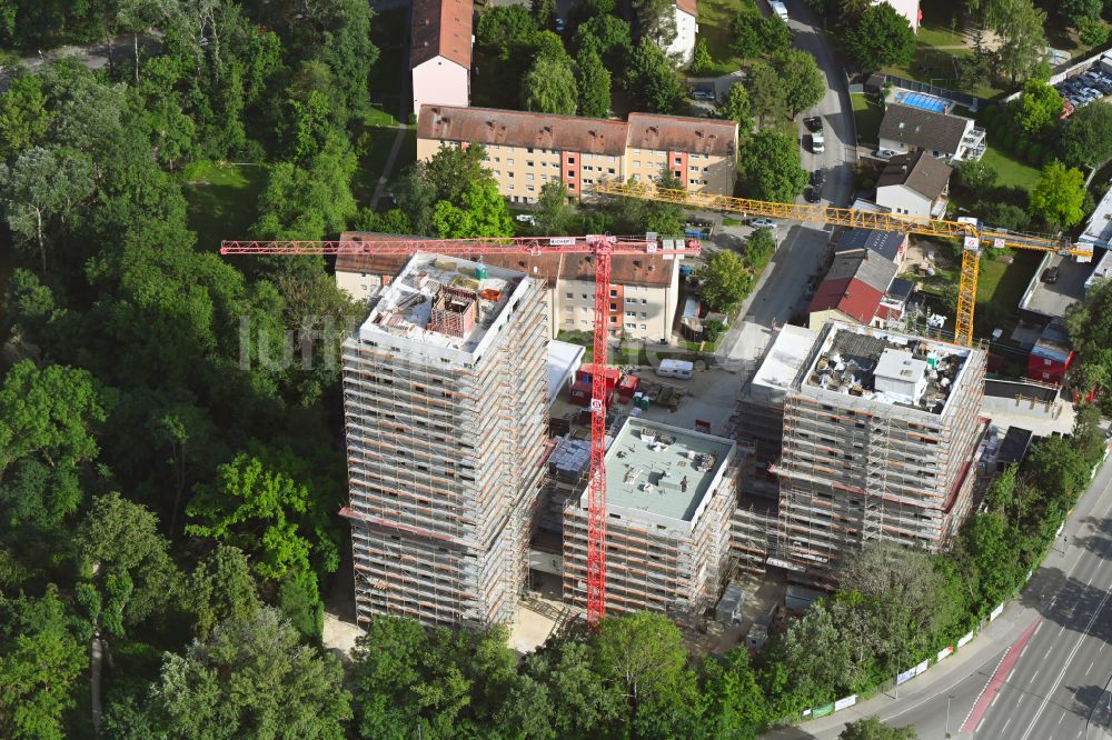 Ingolstadt von oben - Baustelle zum Neubau einer Mehrfamilienhaus-Wohnanlage im Ortsteil Monikaviertel in Ingolstadt im Bundesland Bayern, Deutschland