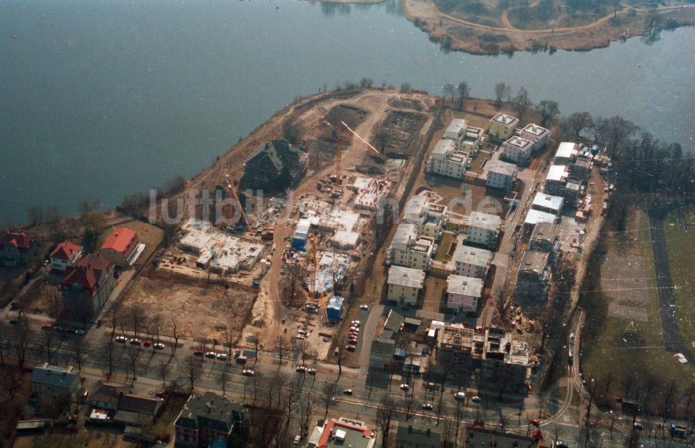 Luftaufnahme Potsdam - Baustelle zum Neubau einer Mehrfamilienhaus-Wohnanlage im Ortsteil Nördliche Vorstadt in Potsdam im Bundesland Brandenburg