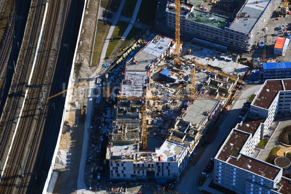 Luftbild München - Baustelle zum Neubau einer Mehrfamilienhaus-Wohnanlage im Ortsteil Pasing-Obermenzing in München im Bundesland Bayern, Deutschland