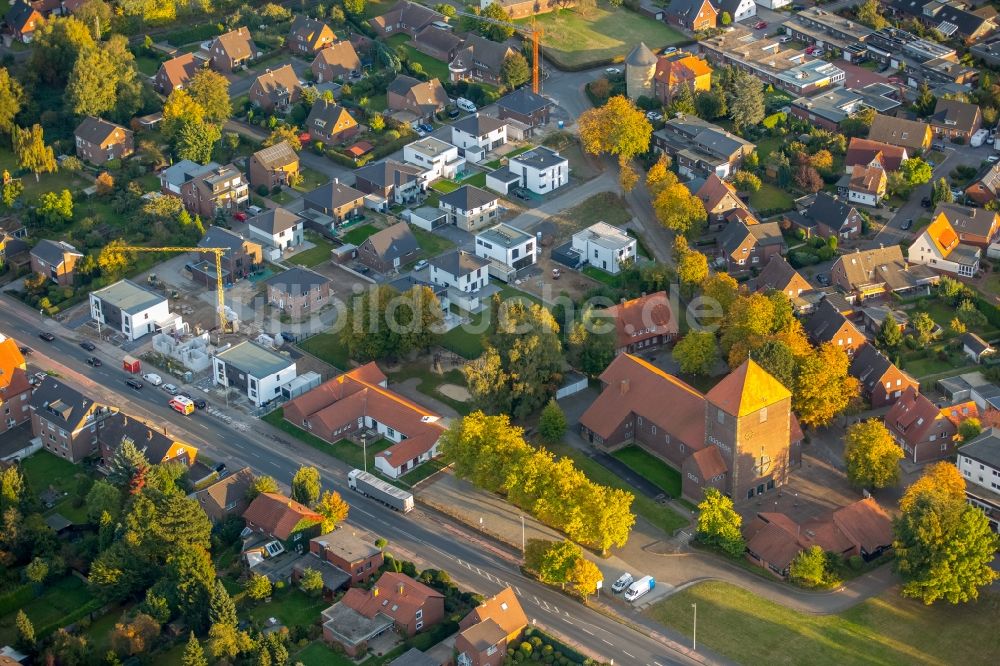 Werne aus der Vogelperspektive: Baustelle zum Neubau einer Mehrfamilienhaus-Wohnanlage im Ortsteil Ruhr Metropolitan Area in Werne im Bundesland Nordrhein-Westfalen