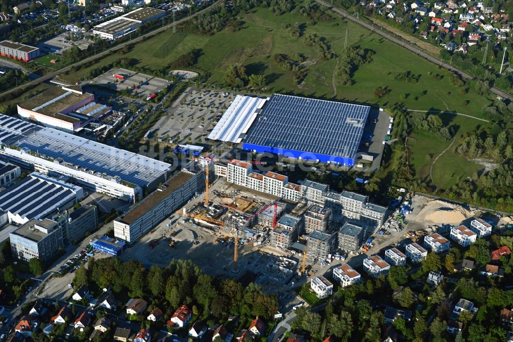 Luftbild München - Baustelle zum Neubau einer Mehrfamilienhaus-Wohnanlage Paosopark im Ortsteil Freiham in München im Bundesland Bayern, Deutschland