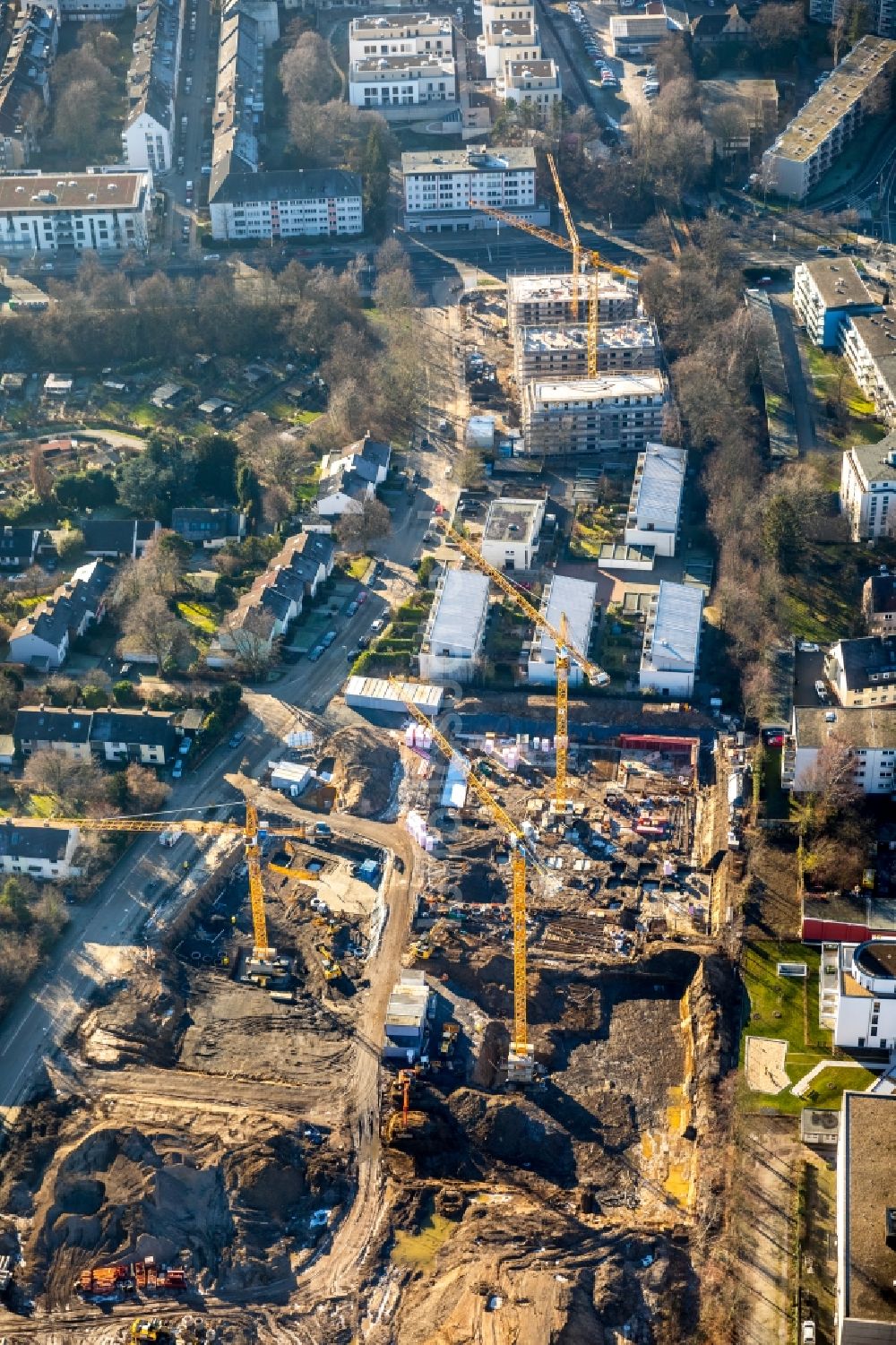 Essen aus der Vogelperspektive: Baustelle zum Neubau einer Mehrfamilienhaus-Wohnanlage Parc Dunant im Ortsteil Rüttenscheid in Essen im Bundesland Nordrhein-Westfalen, Deutschland