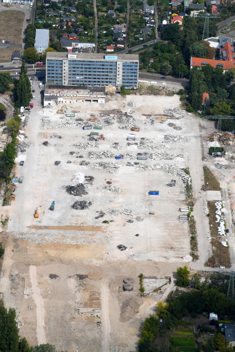 Luftaufnahme Berlin - Baustelle zum Neubau einer Mehrfamilienhaus-Wohnanlage Parkstadt Karlshorst in Berlin, Deutschland