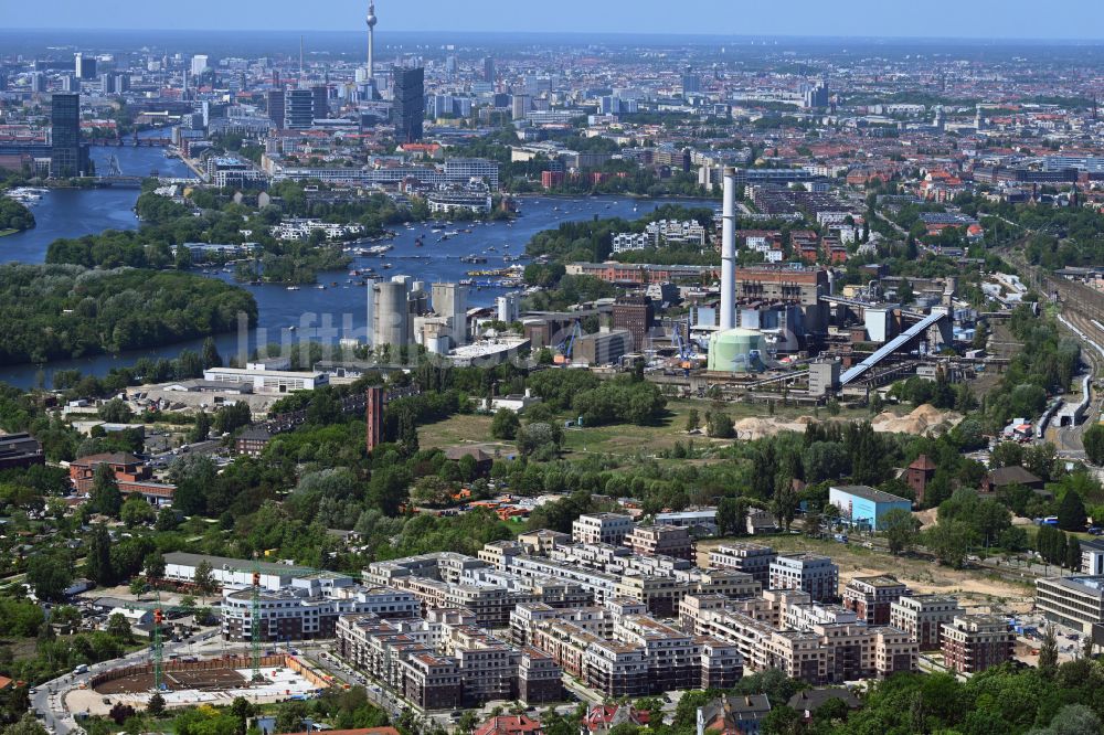 Berlin von oben - Baustelle zum Neubau einer Mehrfamilienhaus-Wohnanlage Parkstadt Karlshorst in Berlin, Deutschland