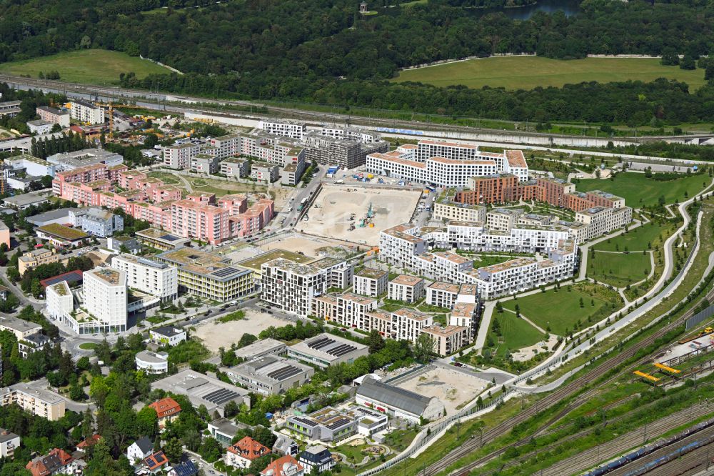 Luftbild München - Baustelle zum Neubau einer Mehrfamilienhaus-Wohnanlage in Pasing-Obermenzing in München im Bundesland Bayern, Deutschland