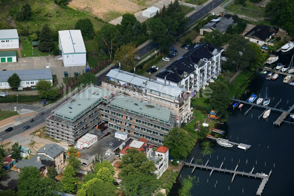 Luftaufnahme Potsdam - Baustelle zum Neubau einer Mehrfamilienhaus-Wohnanlage in Potsdam im Bundesland Brandenburg, Deutschland