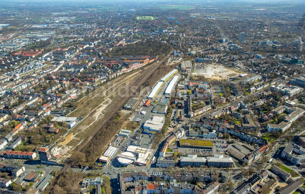 Dortmund von oben - Baustelle zum Neubau einer Mehrfamilienhaus- Wohnanlage des Projekts Kronprinzenviertel Am Wasserturm - Heiliger Weg in Dortmund im Bundesland Nordrhein-Westfalen, Deutschland