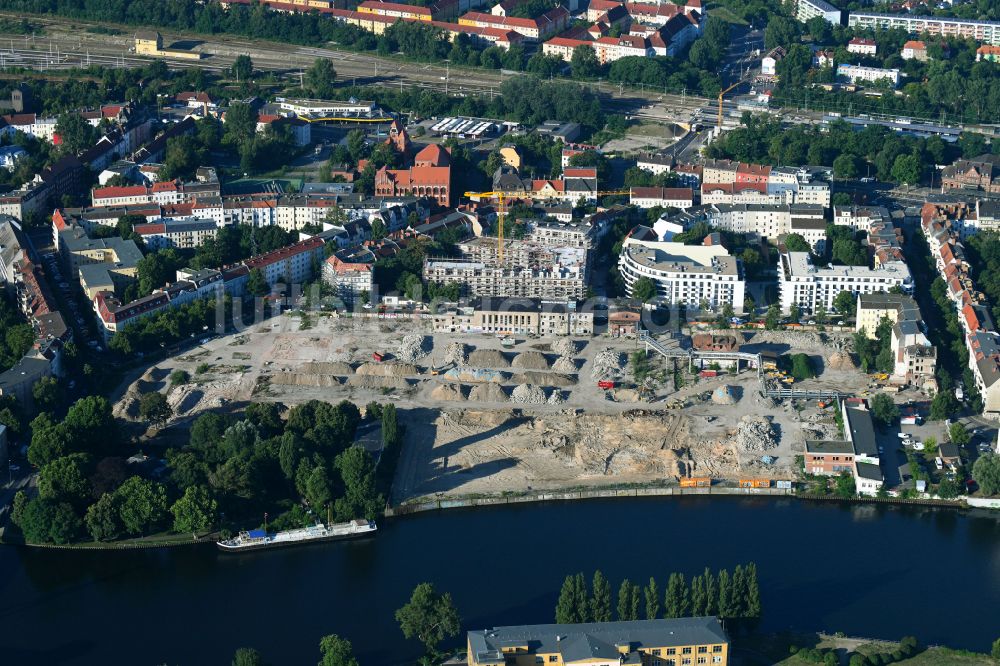 Berlin von oben - Baustelle zum Neubau einer Mehrfamilienhaus-Wohnanlage Quartier WOHNWERK in Berlin, Deutschland