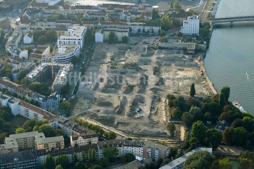 Berlin aus der Vogelperspektive: Baustelle zum Neubau einer Mehrfamilienhaus-Wohnanlage Quartier WOHNWERK im Ortsteil Schöneweide in Berlin, Deutschland