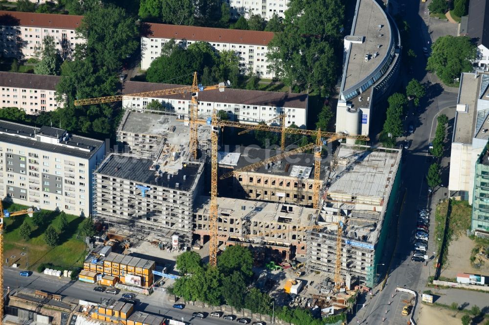 Dresden aus der Vogelperspektive: Baustelle zum Neubau einer Mehrfamilienhaus-Wohnanlage Residenz am Postplatz der CG Gruppe AG an der Annenstraße im Ortsteil Altstadt in Dresden im Bundesland Sachsen, Deutschland