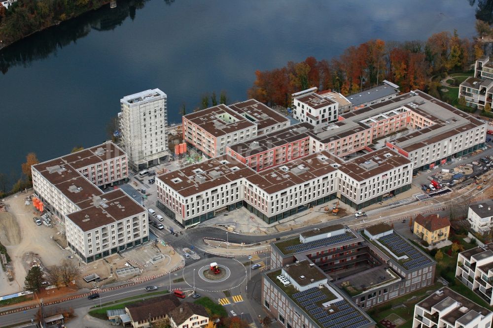 Luftbild Rheinfelden - Baustelle zum Neubau einer Mehrfamilienhaus-Wohnanlage Salmenpark in Rheinfelden in der Schweiz