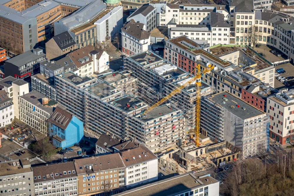 Essen aus der Vogelperspektive: Baustelle zum Neubau einer Mehrfamilienhaus-Wohnanlage Selmastraße - Henriettenstraße - Hachestraße in Essen im Bundesland Nordrhein-Westfalen