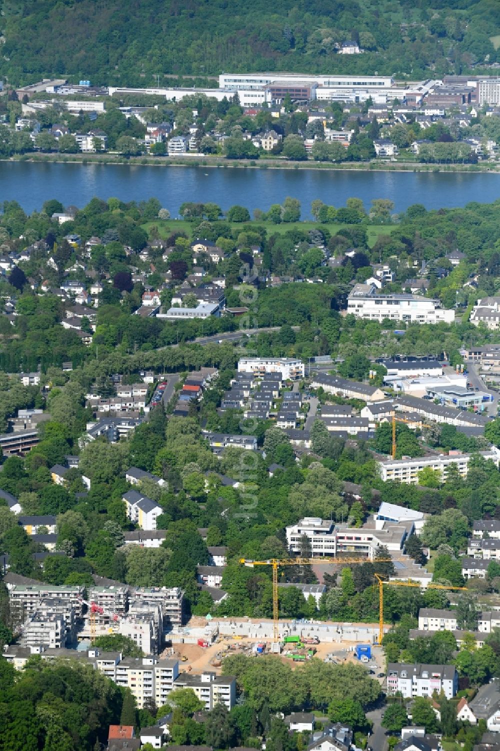 Bonn aus der Vogelperspektive: Baustelle zum Neubau einer Mehrfamilienhaus-Wohnanlage Siebengebirgsterrassen in Bonn im Bundesland Nordrhein-Westfalen, Deutschland