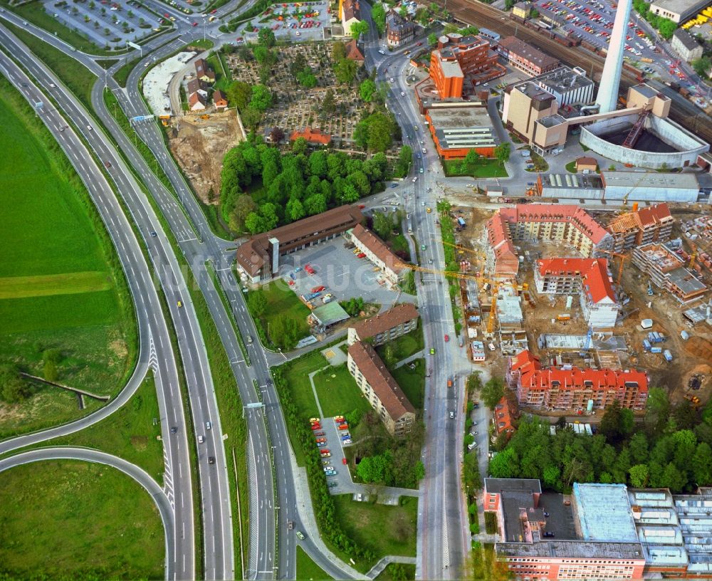 Erlangen von oben - Baustelle zum Neubau einer Mehrfamilienhaus-Wohnanlage an der Spinnereistraße im Ortsteil Bruck in Erlangen im Bundesland Bayern, Deutschland