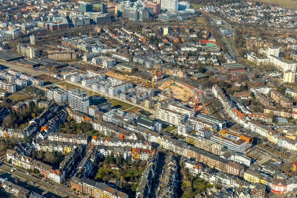 Luftaufnahme Düsseldorf - Baustelle zum Neubau einer Mehrfamilienhaus-Wohnanlage im Stadtquartier BelsenPark in Düsseldorf im Bundesland Nordrhein-Westfalen, Deutschland