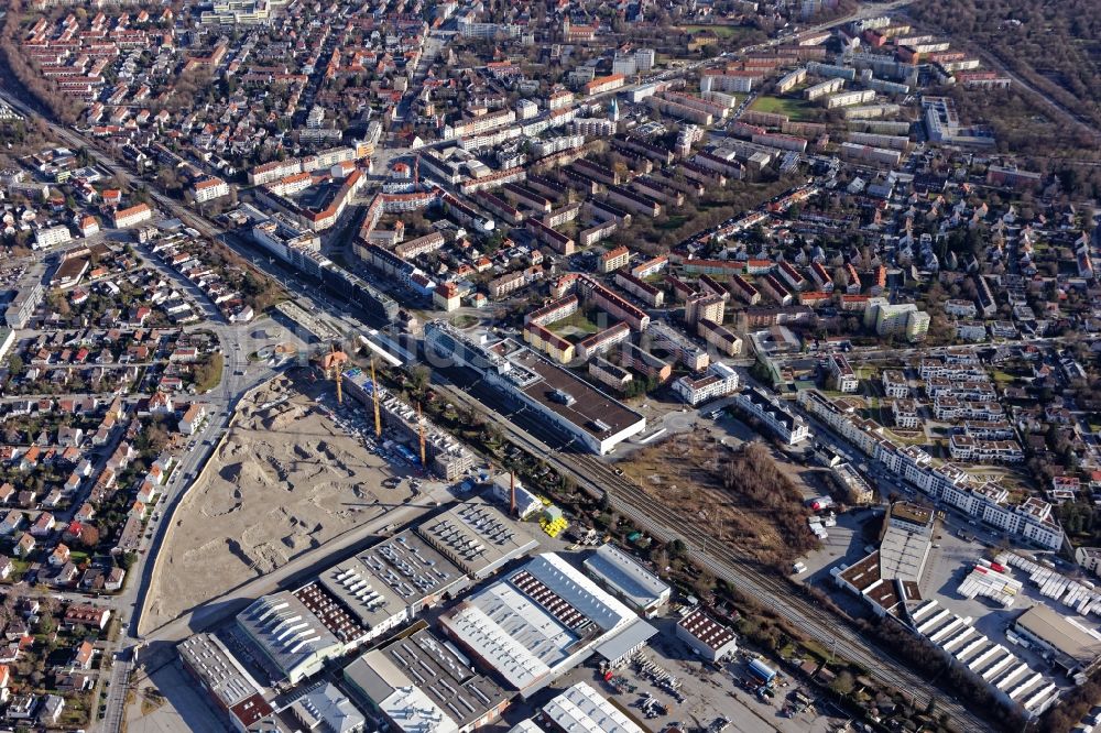 Luftaufnahme München - Baustelle zum Neubau einer Mehrfamilienhaus-Wohnanlage Stadtquartier Paul-Gerhardt-Allee im Ortsteil Pasing-Obermenzing in München im Bundesland Bayern, Deutschland