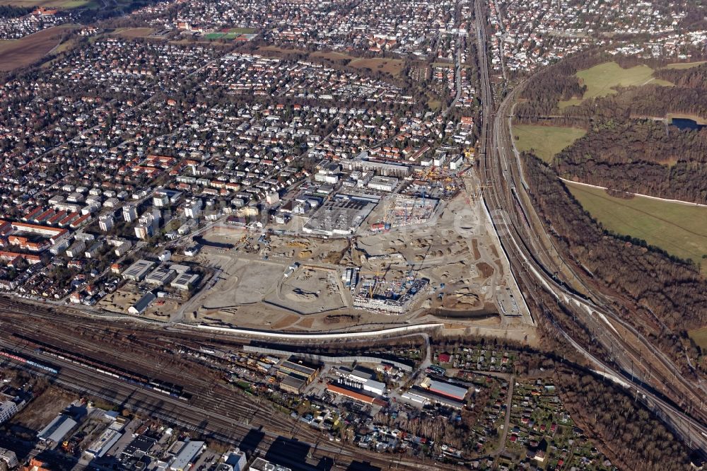 München aus der Vogelperspektive: Baustelle zum Neubau einer Mehrfamilienhaus-Wohnanlage Stadtquartier Paul-Gerhardt-Allee im Ortsteil Pasing-Obermenzing in München im Bundesland Bayern, Deutschland