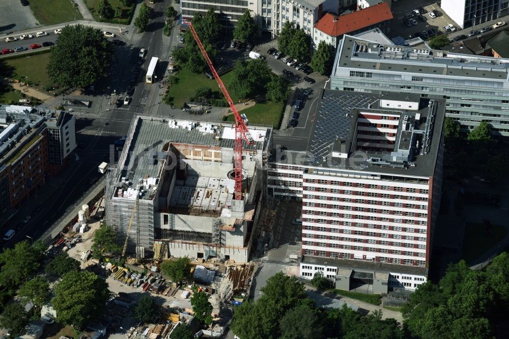 Luftaufnahme Berlin - Baustelle zum Neubau einer Mehrfamilienhaus-Wohnanlage Stresemannstraße Ecke Anhalter Straße der Kondor Wessels Wohnen Berlin GmbH und der Reggeborgh Vastgoed B.V. in Berlin