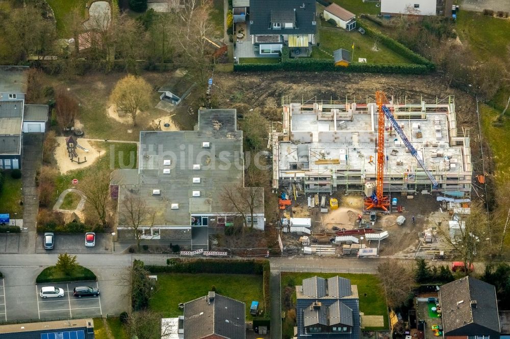 Hamm aus der Vogelperspektive: Baustelle zum Neubau einer Mehrfamilienhaus-Wohnanlage an der Uphofstraße in Hamm im Bundesland Nordrhein-Westfalen, Deutschland