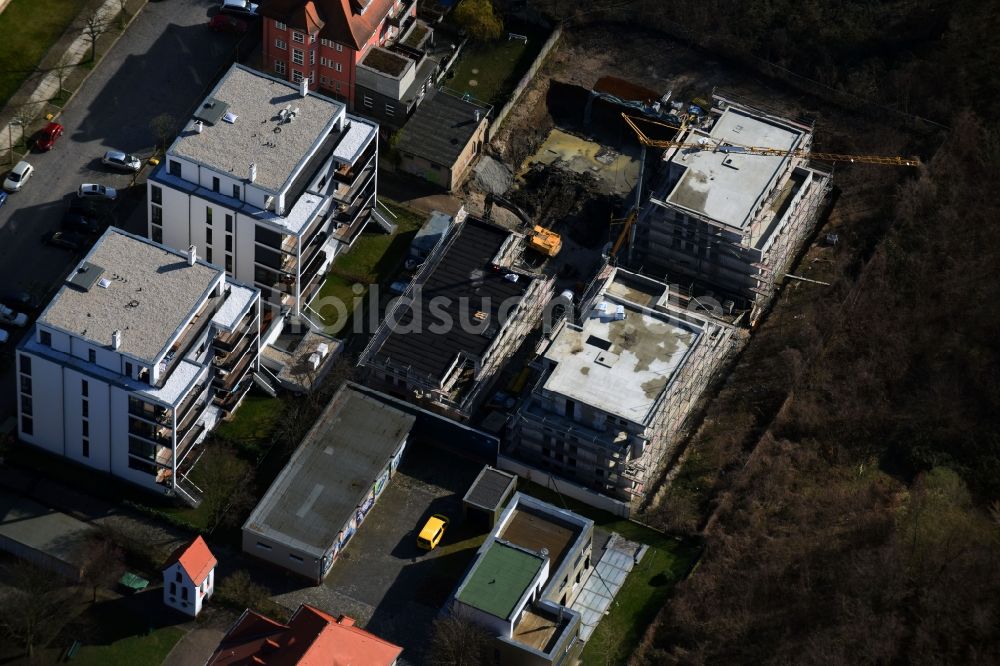 Luftbild Leipzig - Baustelle zum Neubau einer Mehrfamilienhaus-Wohnanlage Urbanes Leben am Auewald an der Fockestraße im Ortsteil Süd in Leipzig im Bundesland Sachsen