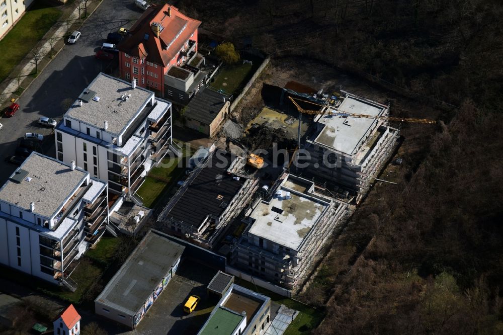 Leipzig von oben - Baustelle zum Neubau einer Mehrfamilienhaus-Wohnanlage Urbanes Leben am Auewald an der Fockestraße im Ortsteil Süd in Leipzig im Bundesland Sachsen