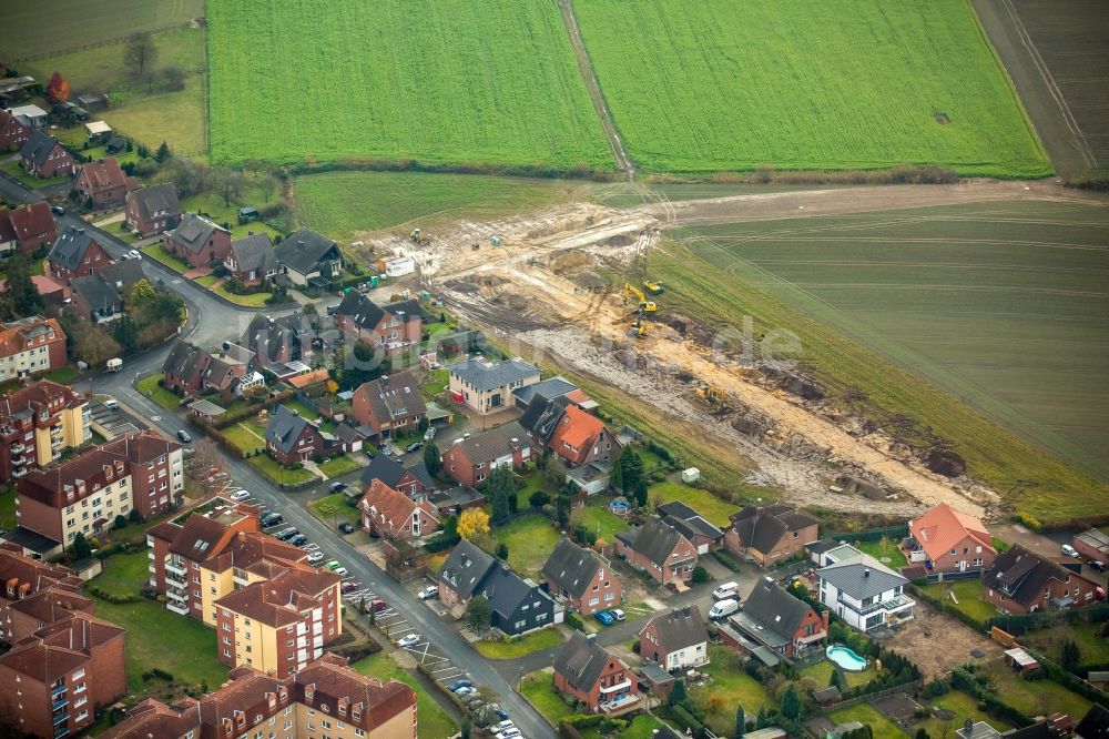 Werne von oben - Baustelle zum Neubau einer Mehrfamilienhaus-Wohnanlage an der Vinckestraße und Walczer Straße im Ortsteil Ruhr Metropolitan Area in Werne im Bundesland Nordrhein-Westfalen