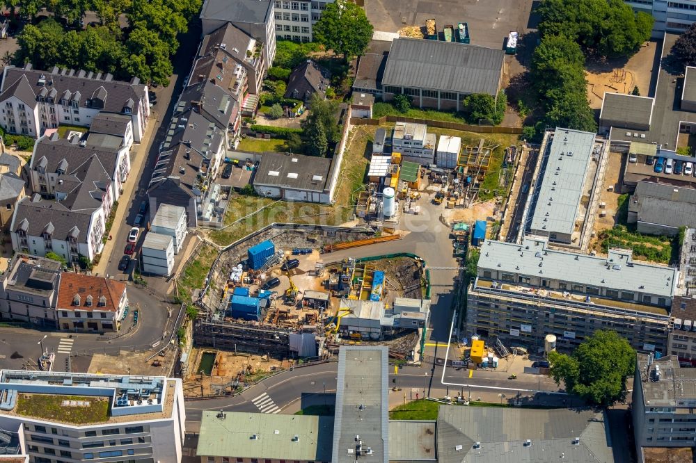 Luftbild Köln - Baustelle zum Neubau einer Mehrfamilienhaus-Wohnanlage am Waidmarkt - Severinstraße im Ortsteil Altstadt-Süd in Köln im Bundesland Nordrhein-Westfalen, Deutschland