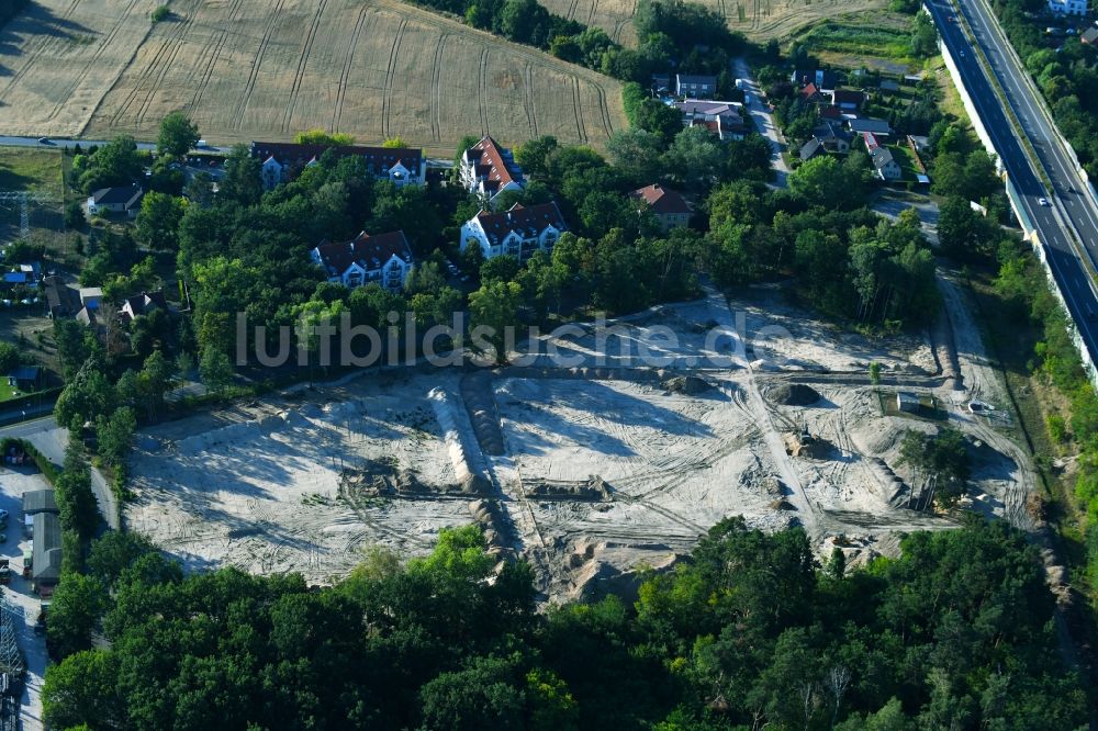 Bernau von oben - Baustelle zum Neubau einer Mehrfamilienhaus-Wohnanlage Waldquartier in Bernau im Bundesland Brandenburg, Deutschland