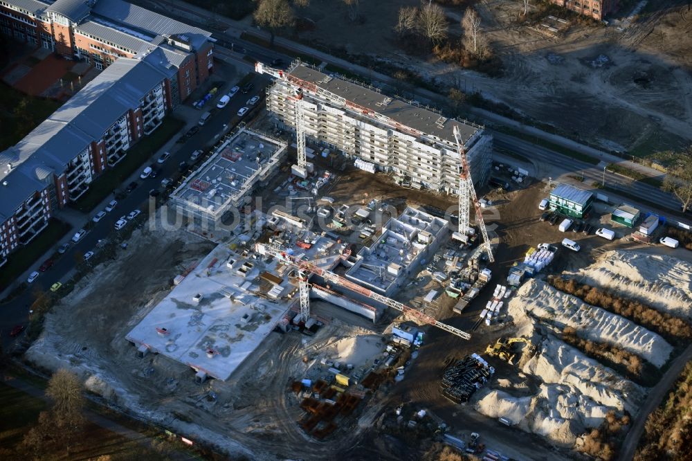 Luftbild Berlin - Baustelle zum Neubau einer Mehrfamilienhaus-Wohnanlage Weißenhöher Straße - Arno-Phillipstal-Straße der Bonava Deutschland GmbH im Stadtteil Kaulsdorf in Berlin