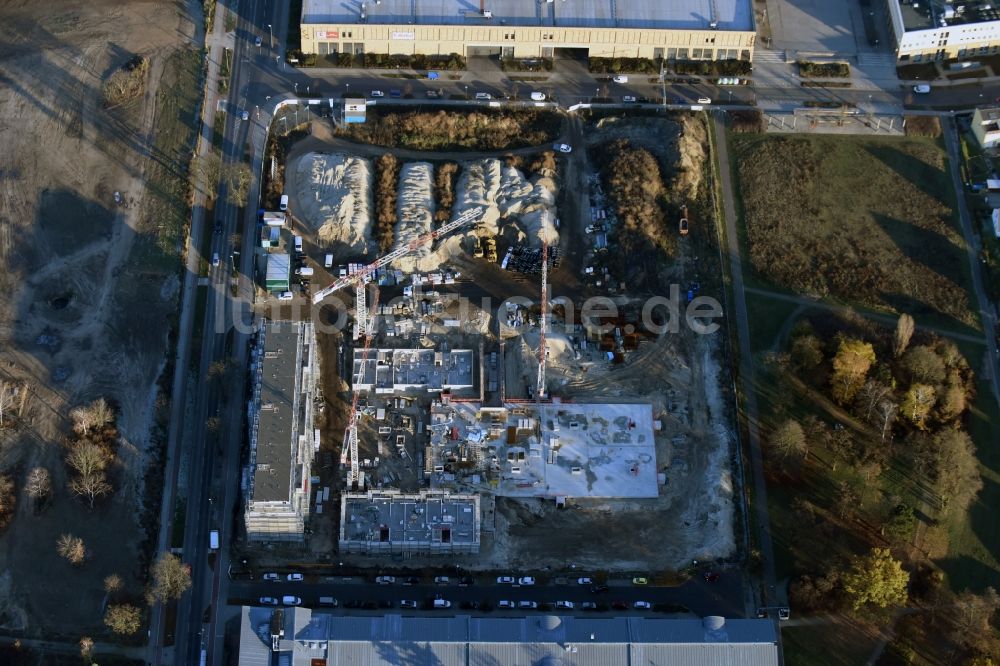 Berlin von oben - Baustelle zum Neubau einer Mehrfamilienhaus-Wohnanlage Weißenhöher Straße - Arno-Phillipstal-Straße der Bonava Deutschland GmbH im Stadtteil Kaulsdorf in Berlin