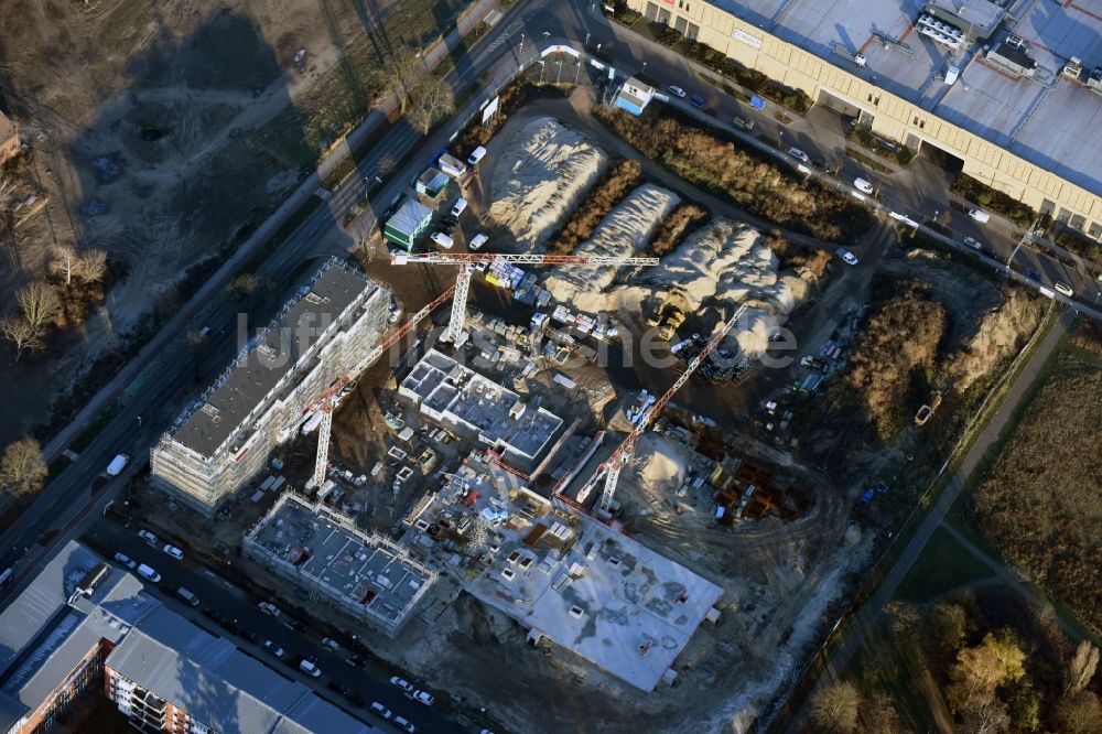 Luftbild Berlin - Baustelle zum Neubau einer Mehrfamilienhaus-Wohnanlage Weißenhöher Straße - Arno-Phillipstal-Straße der Bonava Deutschland GmbH im Stadtteil Kaulsdorf in Berlin