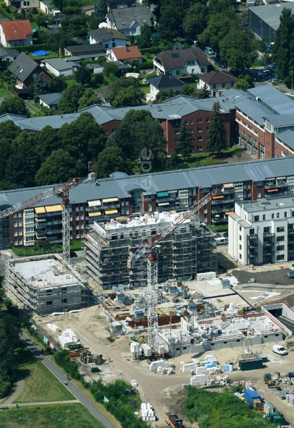 Luftbild Berlin - Baustelle zum Neubau einer Mehrfamilienhaus-Wohnanlage Weißenhöher Straße - Arno-Phillipstal-Straße der Bonava Deutschland GmbH im Stadtteil Kaulsdorf in Berlin