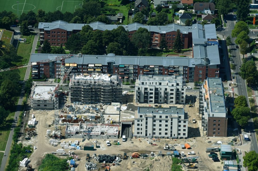 Luftaufnahme Berlin - Baustelle zum Neubau einer Mehrfamilienhaus-Wohnanlage Weißenhöher Straße - Arno-Phillipstal-Straße der Bonava Deutschland GmbH im Stadtteil Kaulsdorf in Berlin