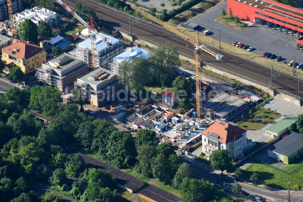 Dresden von oben - Baustelle zum Neubau einer Mehrfamilienhaus-Wohnanlage Wiener Straße in Dresden im Bundesland Sachsen, Deutschland