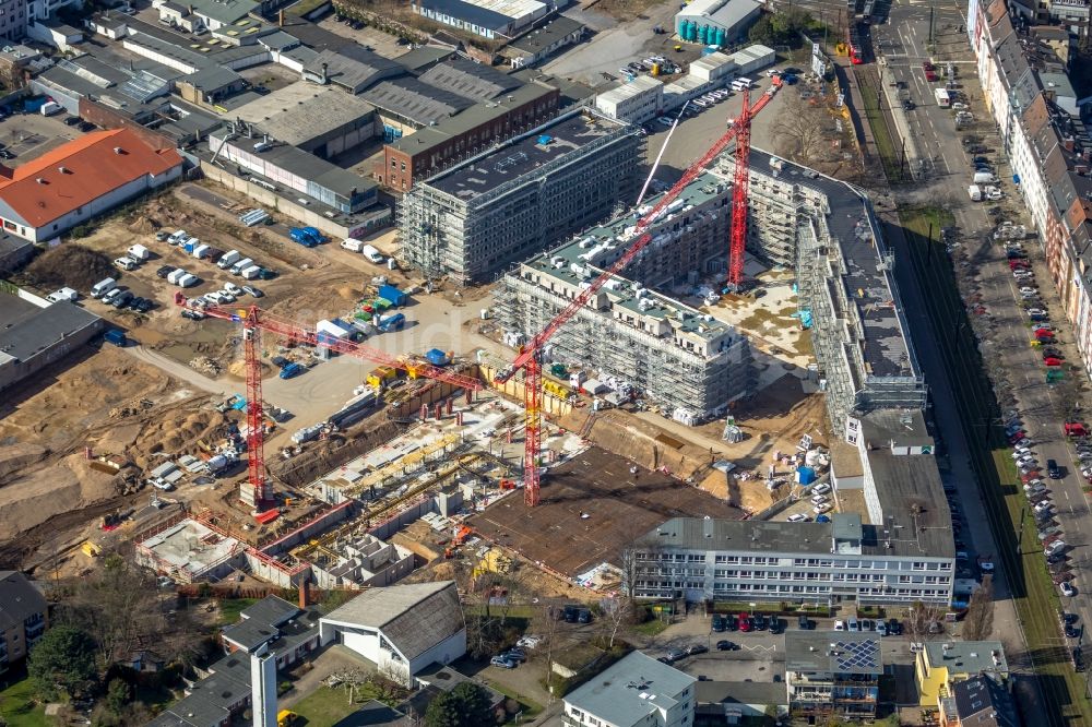 Düsseldorf aus der Vogelperspektive: Baustelle zum Neubau der Mehrfamilienhaus-Wohnanlage WILMA-Wohngebiet Freiraum im Ortsteil Bilk in Düsseldorf im Bundesland Nordrhein-Westfalen, Deutschland