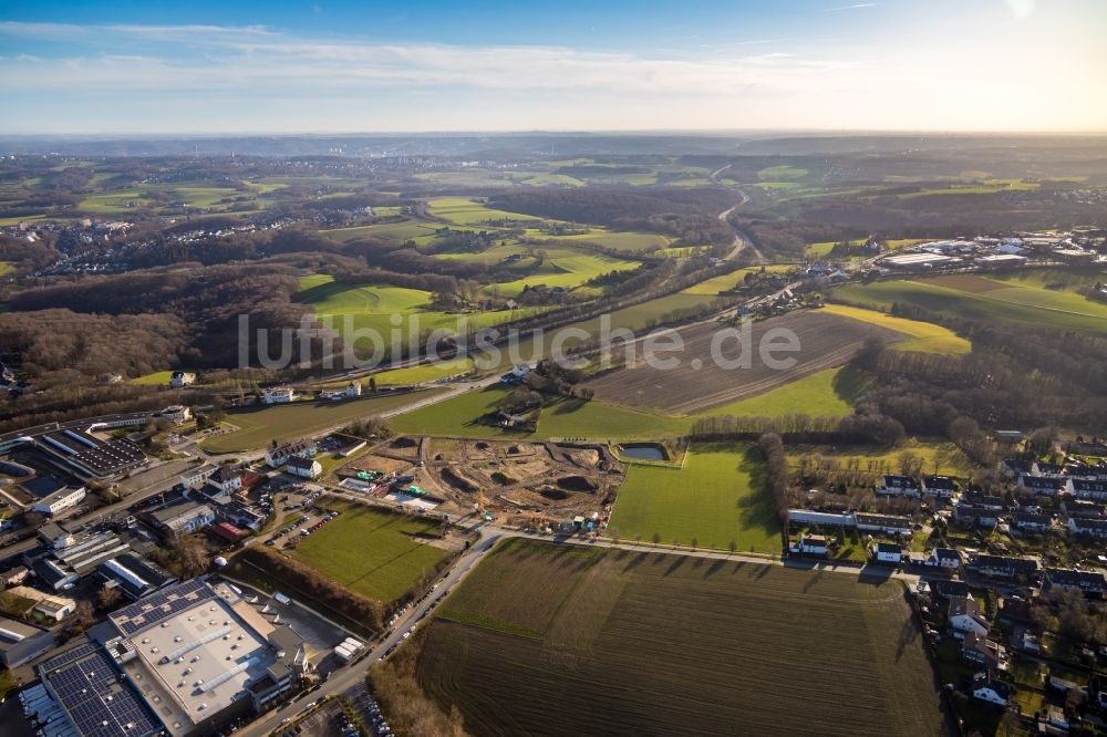 Velbert von oben - Baustelle zum Neubau einer Mehrfamilienhaus-Wohnanlage Wimmersberger Südblick im Ortsteil Neviges in Velbert im Bundesland Nordrhein-Westfalen, Deutschland