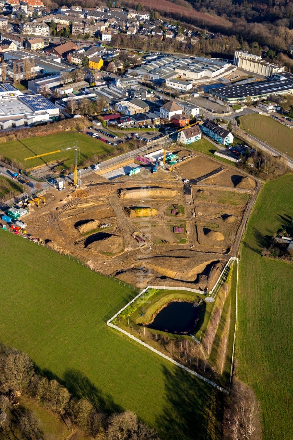 Luftbild Velbert - Baustelle zum Neubau einer Mehrfamilienhaus-Wohnanlage Wimmersberger Südblick im Ortsteil Neviges in Velbert im Bundesland Nordrhein-Westfalen, Deutschland