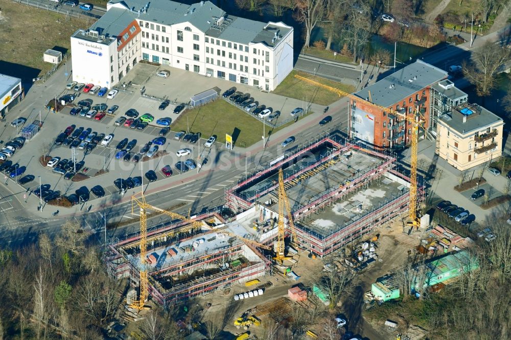 Cottbus aus der Vogelperspektive: Baustelle zum Neubau einer Mehrfamilienhaus-Wohnanlage der eG Wohnen 1902 in Cottbus im Bundesland Brandenburg, Deutschland