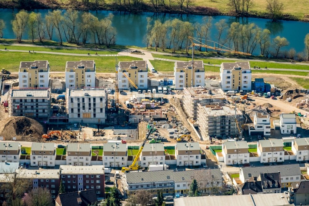 Herdecke von oben - Baustelle zum Neubau einer Mehrfamilienhaus-Wohnanlage im Wohngebiet Ufer-Viertel ehemals Westfalia- Gelände im Ortsteil Westende in Herdecke im Bundesland Nordrhein-Westfalen