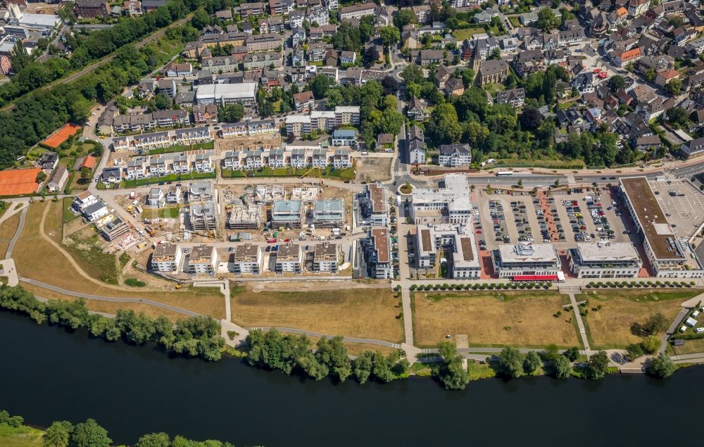 Herdecke aus der Vogelperspektive: Baustelle zum Neubau einer Mehrfamilienhaus-Wohnanlage im Wohngebiet Ufer-Viertel ehemals Westfalia- Gelände im Ortsteil Westende in Herdecke im Bundesland Nordrhein-Westfalen