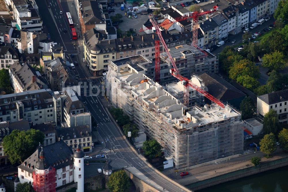 Luftbild Koblenz - Baustelle zum Neubau einer Mehrfamilienhaus-Wohnanlage Wohnquartier Weißer Höfe Am Wolfstor in Koblenz im Bundesland Rheinland-Pfalz, Deutschland