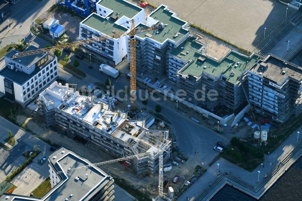 Luftbild Rostock - Baustelle zum Neubau einer Mehrfamilienhaus-Wohnanlage der Wohnungsgenossenschaft Marienehe eG in Rostock im Bundesland Mecklenburg-Vorpommern, Deutschland