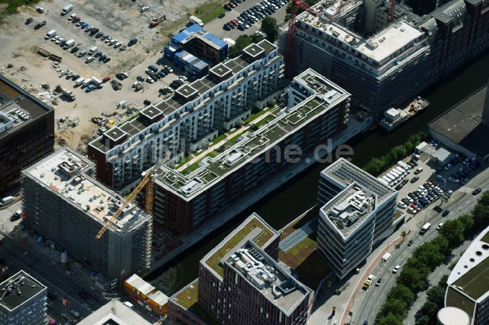 Luftbild Hamburg - Baustelle zum Neubau einer Mehrfamilienhaus-Wohnanlage zwischen Sonninkanal und Sonninstraße in Hamburg