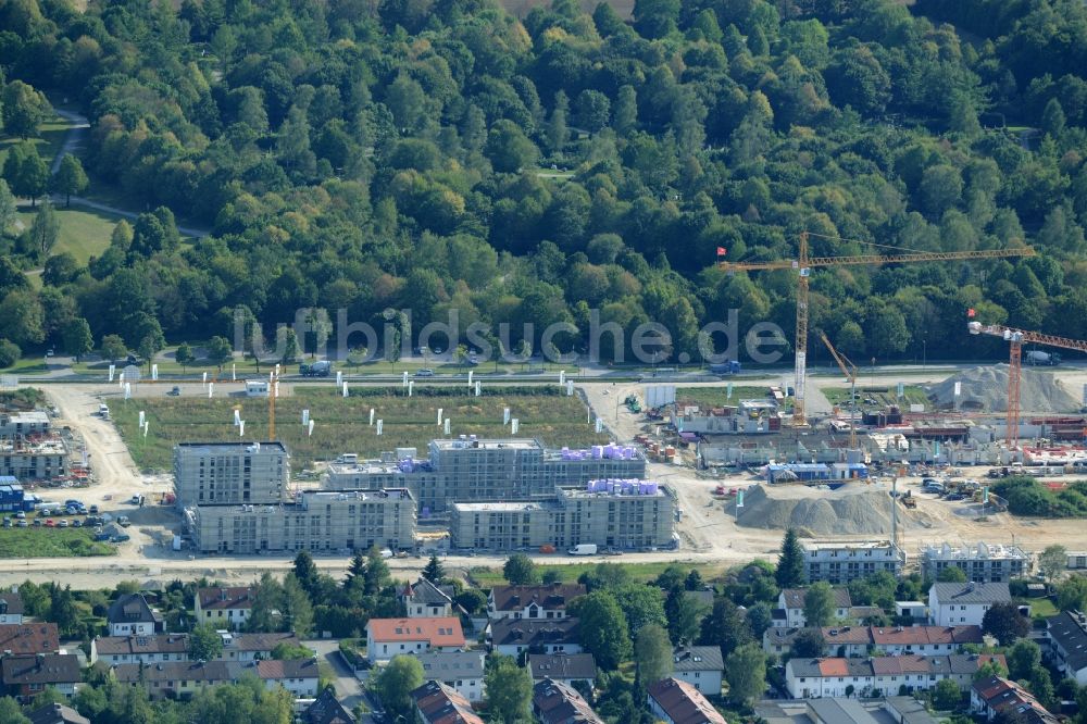 Luftbild München - Baustelle zum Neubau einer Mehrfamilienhaus-Wohnanlageder Terrafinanz GmbH & Co. KG im Stadtteil Perlach in München im Bundesland Bayern