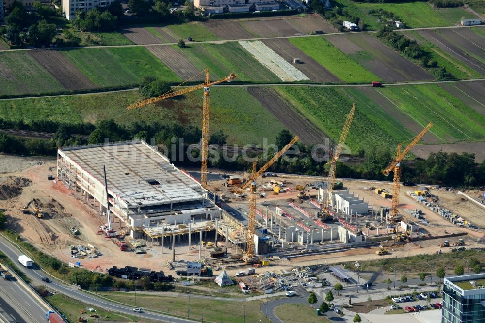 Offenbach am Main aus der Vogelperspektive: Baustelle zum Neubau Mercedes- Benz-Niederlassung Rhein-Main in Offenbach am Main im Bundesland Hessen